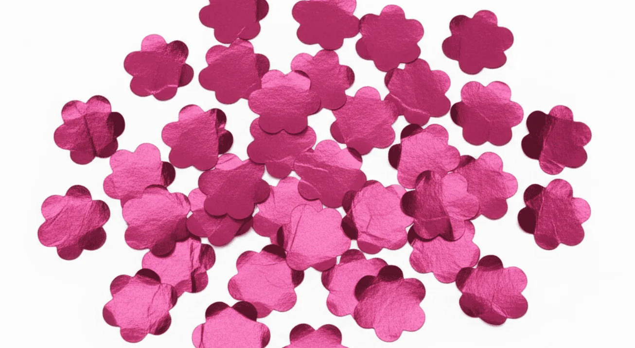 Confeti de flores rosas