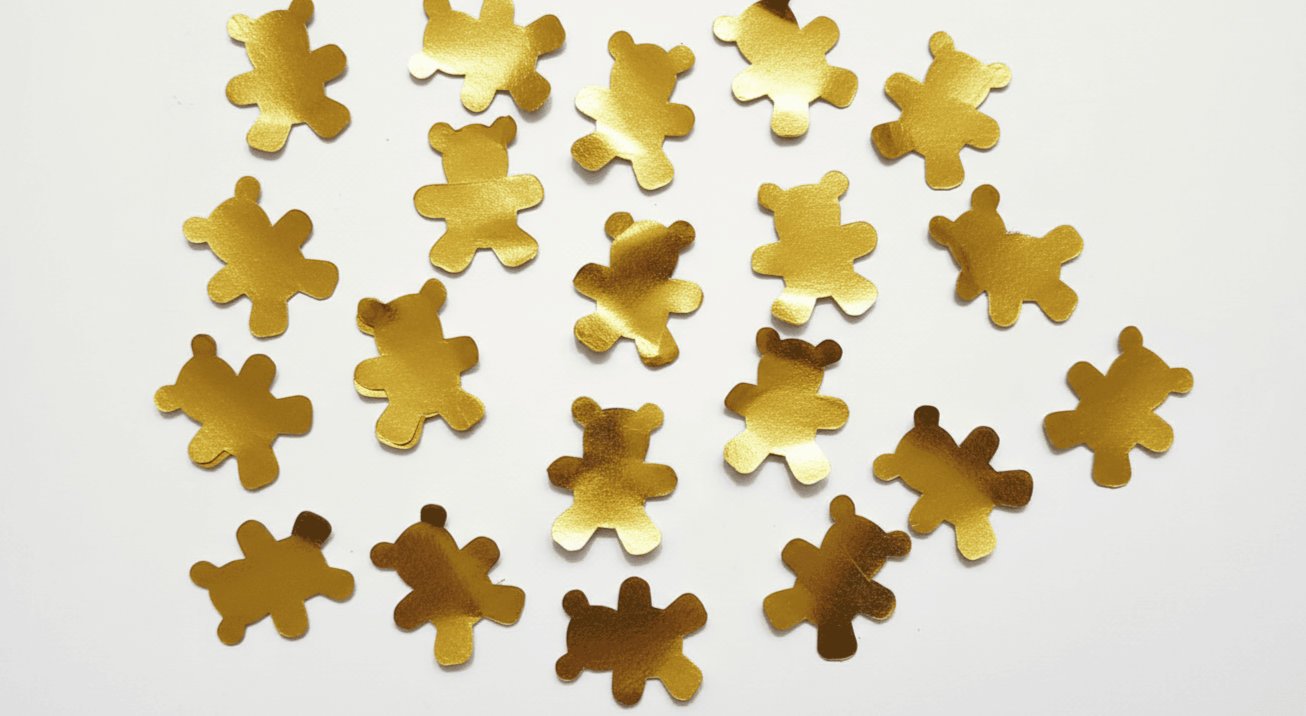 confeti de osos dorados